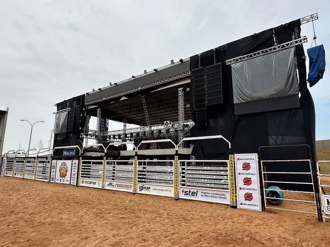 Palco com Patrocinadores